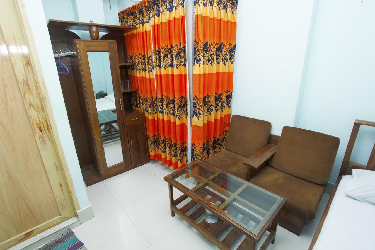 Hotel Star Park Dakhin Kattali 客房 照片