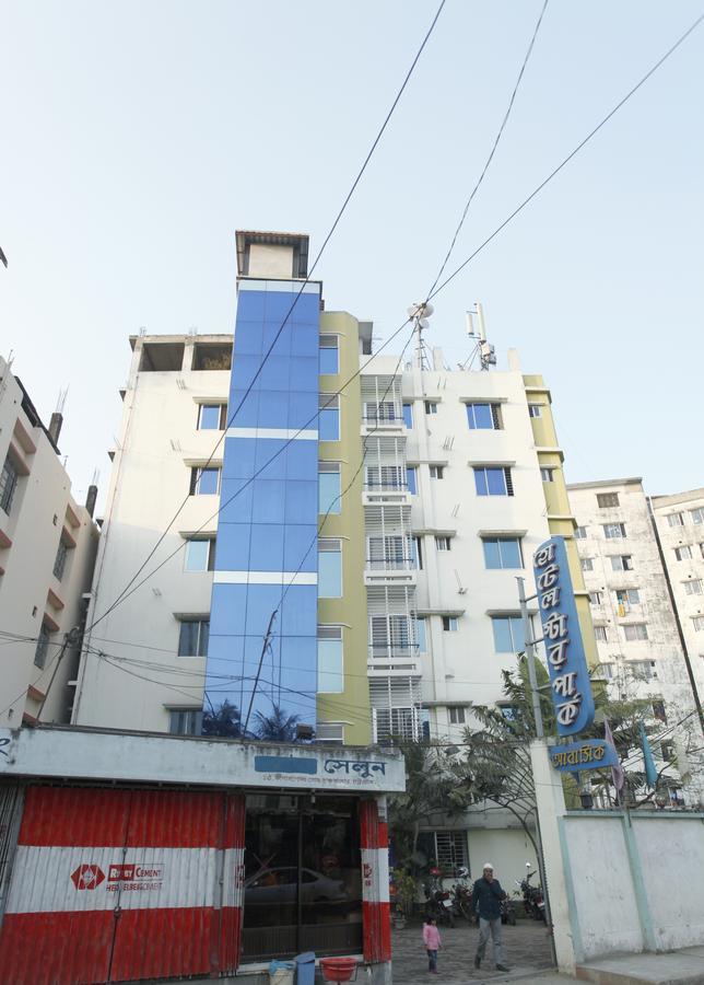 Hotel Star Park Dakhin Kattali 外观 照片
