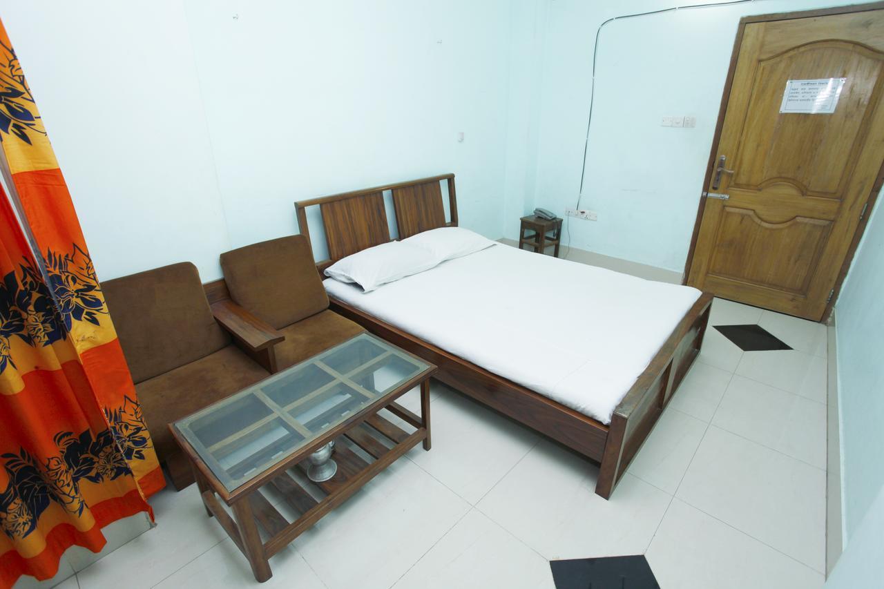 Hotel Star Park Dakhin Kattali 客房 照片