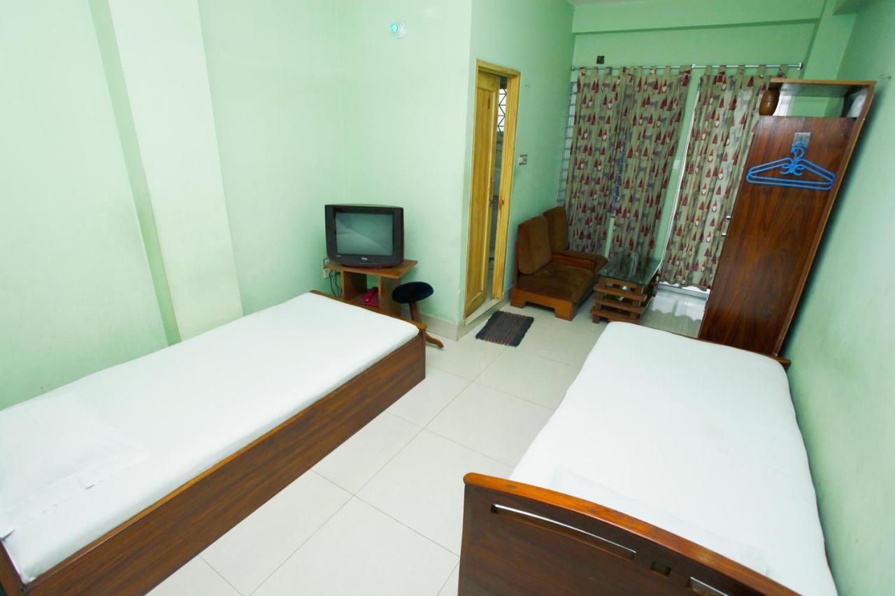 Hotel Star Park Dakhin Kattali 客房 照片